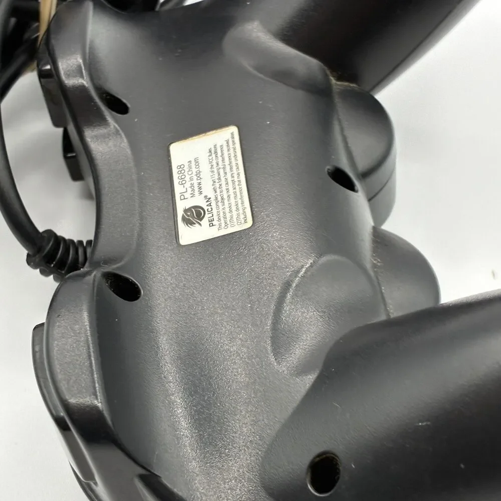 Pelican PL-6688 Wired Controller for Sony PlayStation 1 2 PS1 PS2 Black Dual